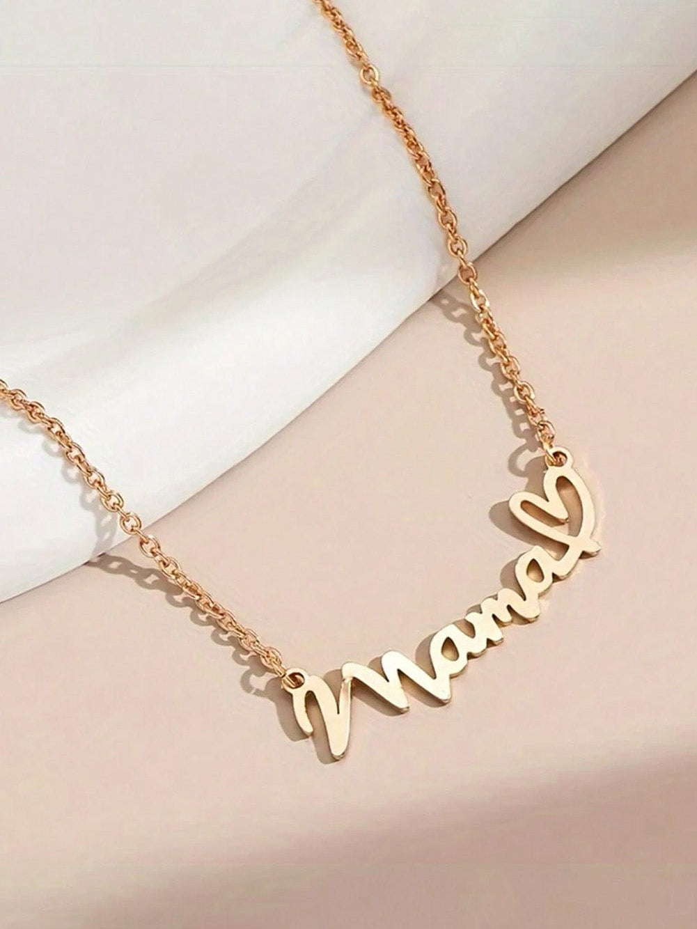 Heart Mama Pendant Necklace With Chain