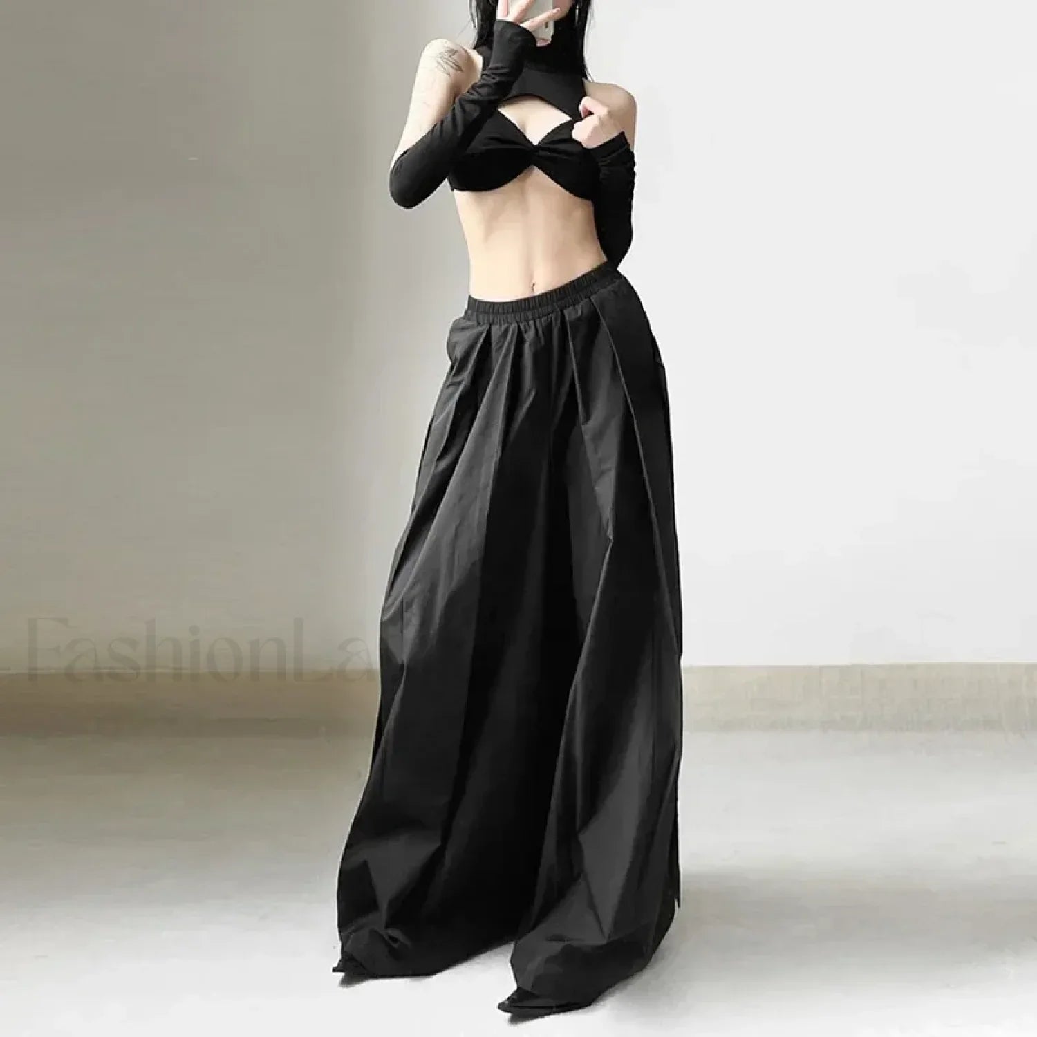 Gothic Emo Techwear Baggy Pants for Women with Vintage Flair
