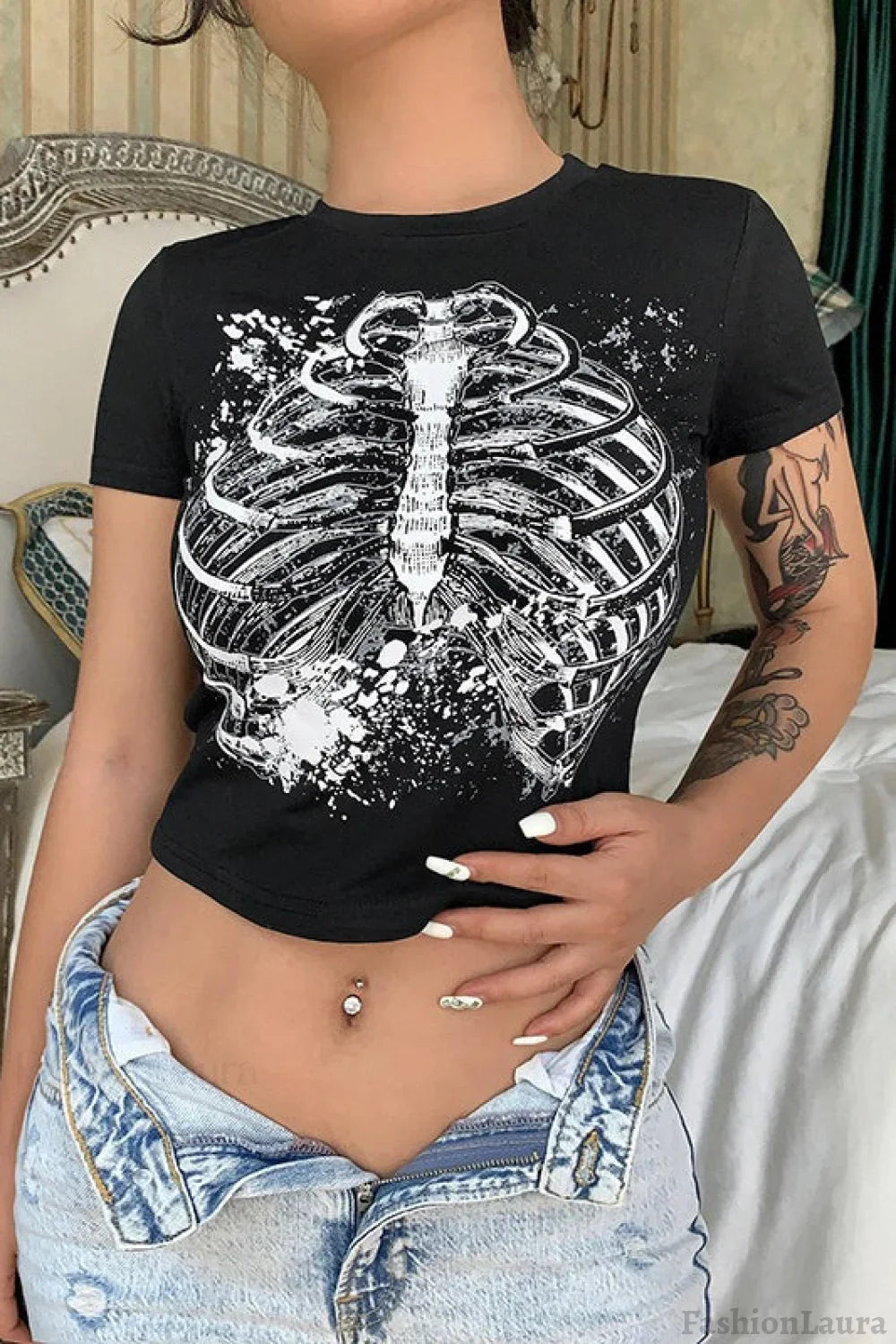 Graphic Slim Fit Short Sleeve T-Shirt Black / S