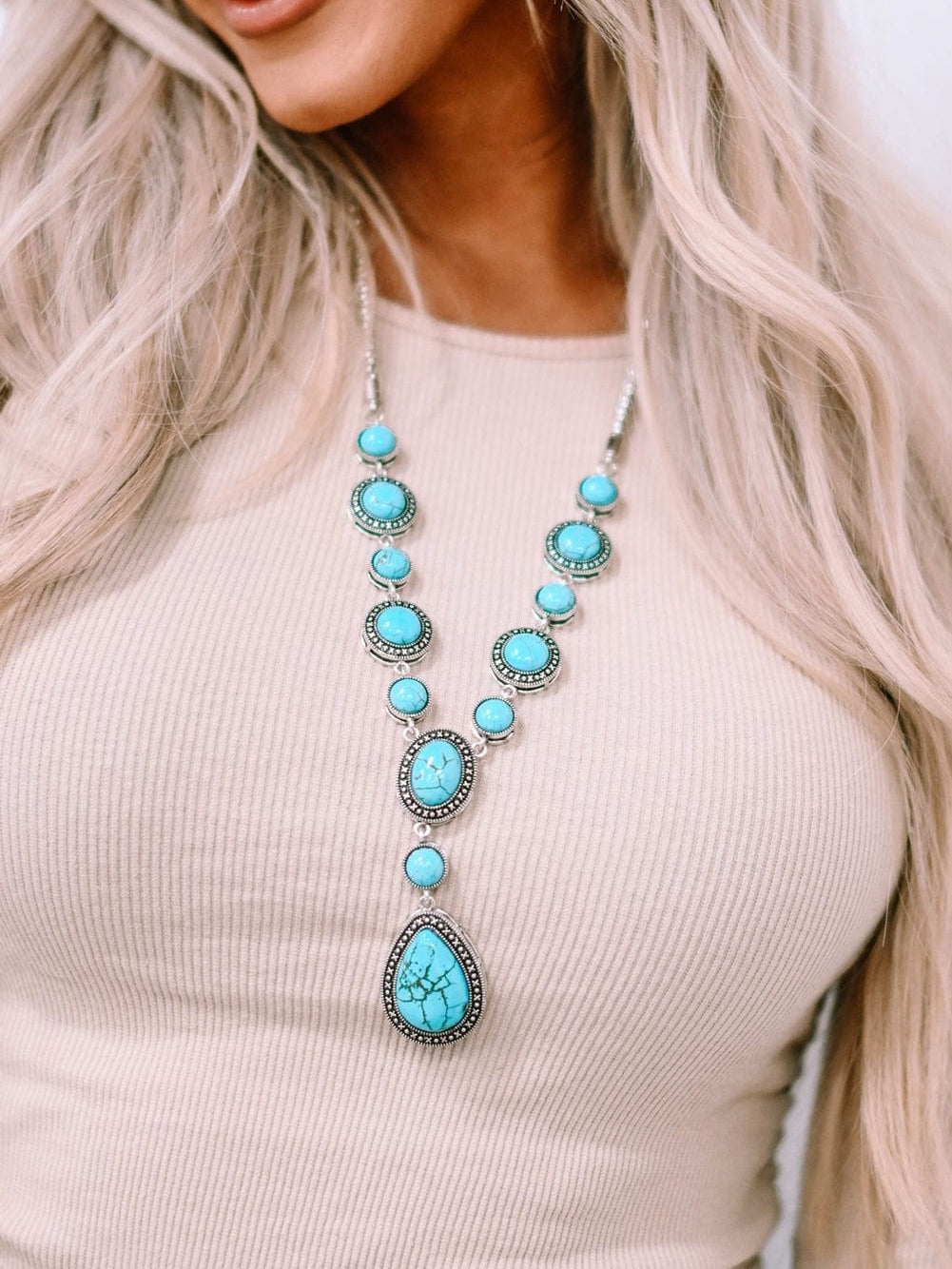 Turquoise Crackle Water Drop Necklace Bohemian Vibes Green / One Size