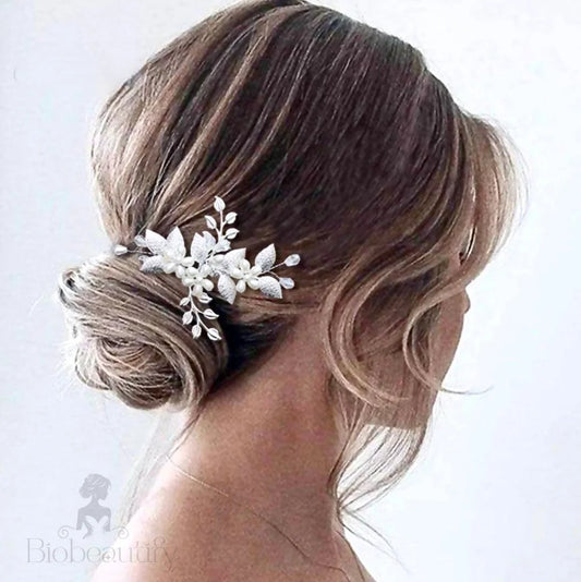 Halle Pearl Bridal Hair Pin