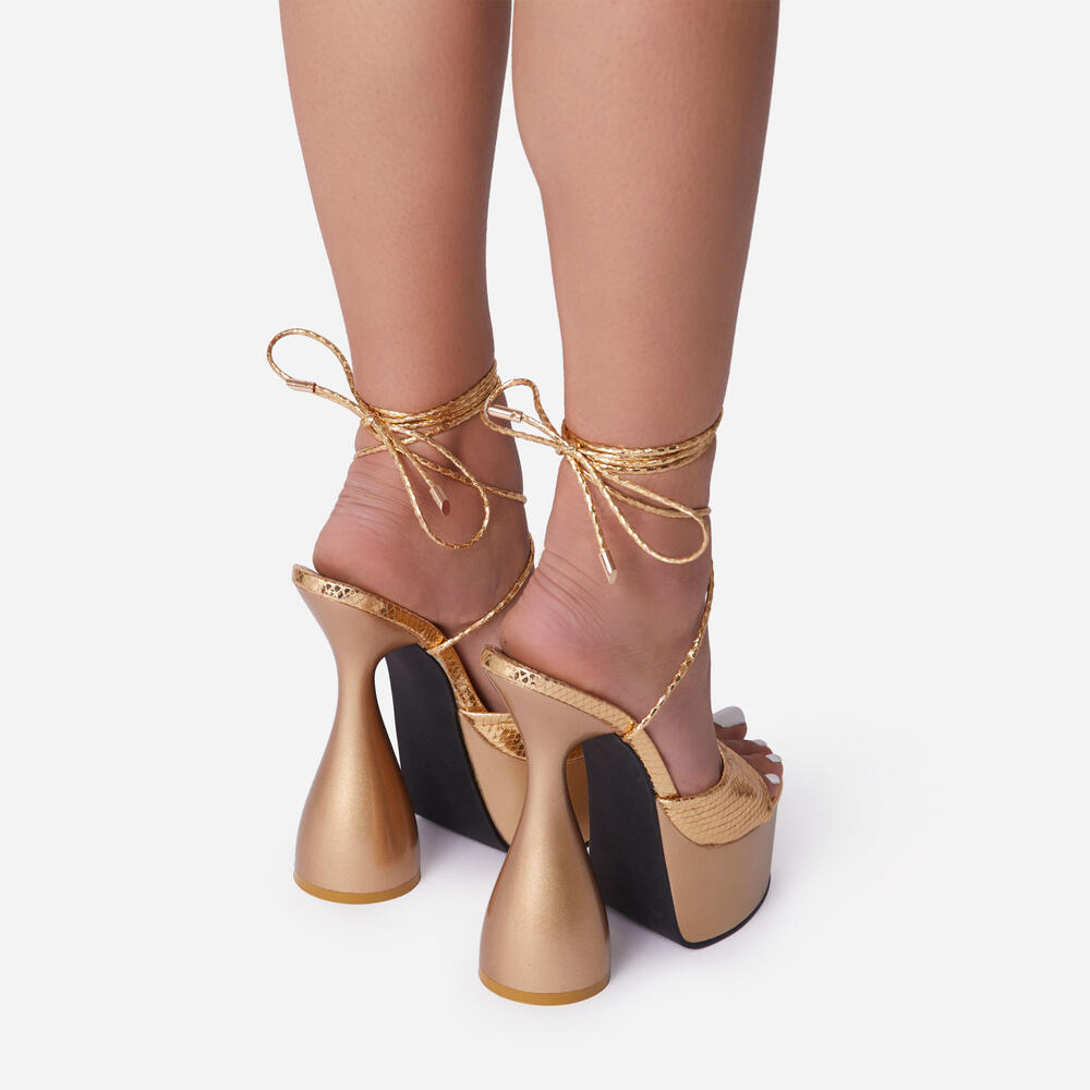 Gold Coming In Hot Heels 9 /