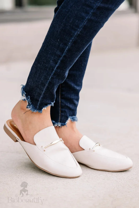 Ivory White Flat Mules 6 /