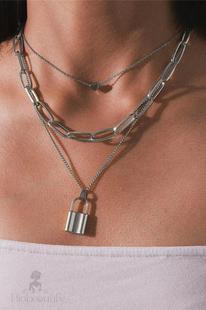 Lock Pendant Necklace With Link Chain