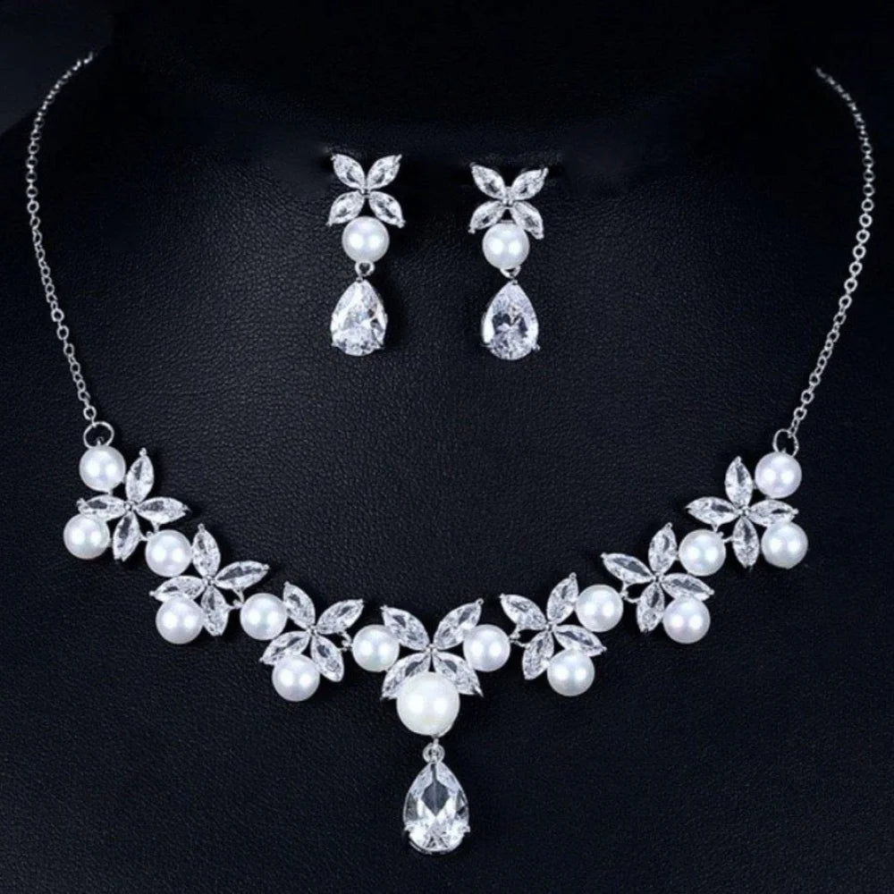 Louise Silver Jewelry Set With Cubic Zirconia And Pearls