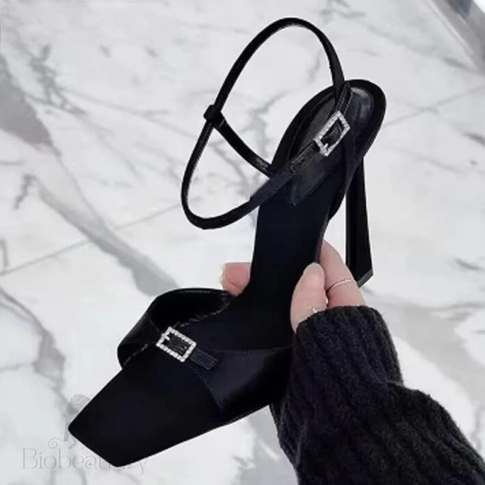 Modern Buckle Strap High Heel Sandals For Women