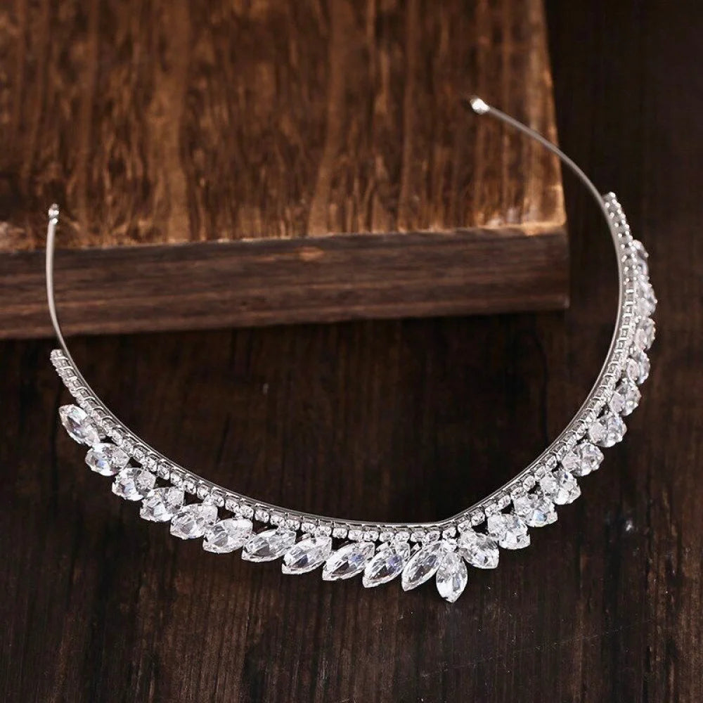 Mona Delicate Zirconia Wedding Tiara