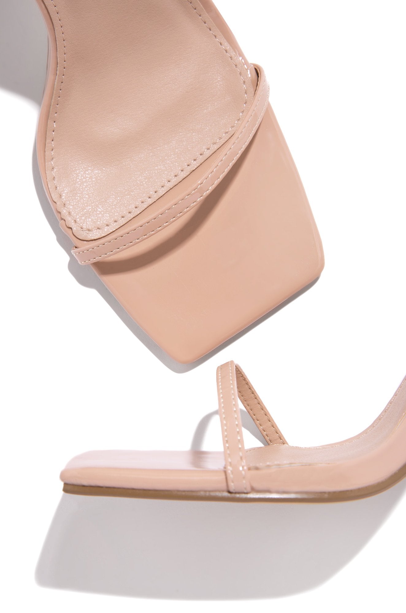 North Heels In Nude 8 /