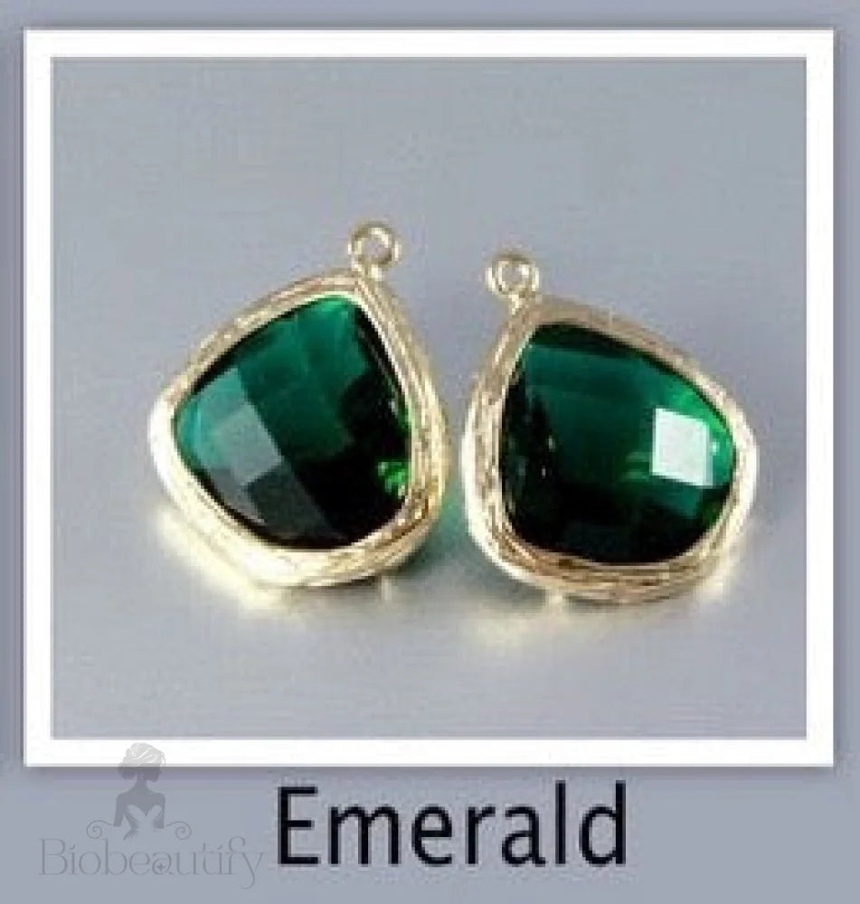 Passion - Emerald Cubic Zirconia Earrings