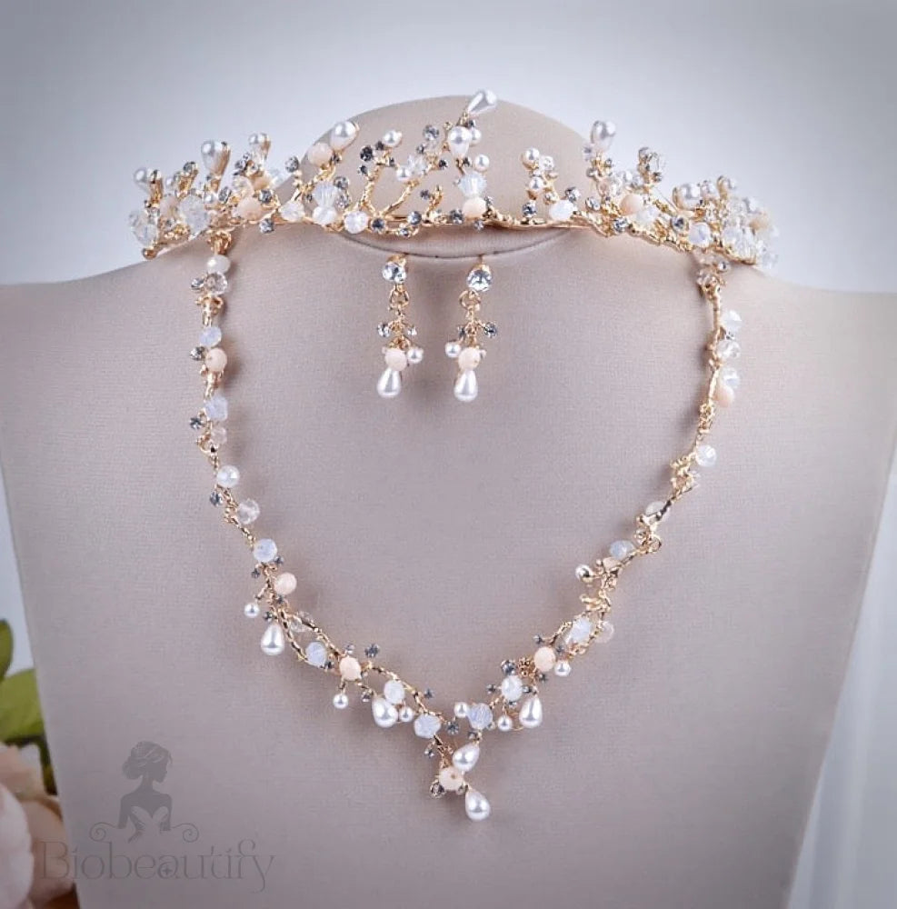 Pearl And Cubic Zirconia Bridal Jewelry Set With Tiara - 3 Pieces Available In Yellow Gold Silver