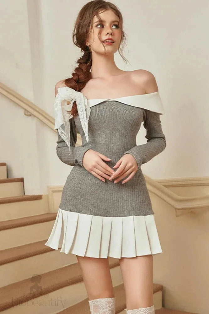 Pleated Patchwork Off-Shoulder Mini Dress With Long Sleeves