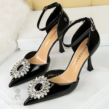 Rhinestone High Heel Buckle Pumps In Patent Leather For Women - Sexy Party Shoes