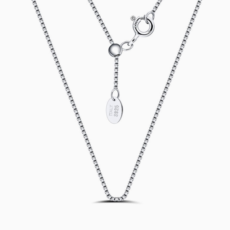 Rhodium Plated 0.6Mm Box Link 18 Inch Sterling Silver Chain Necklace / One Size