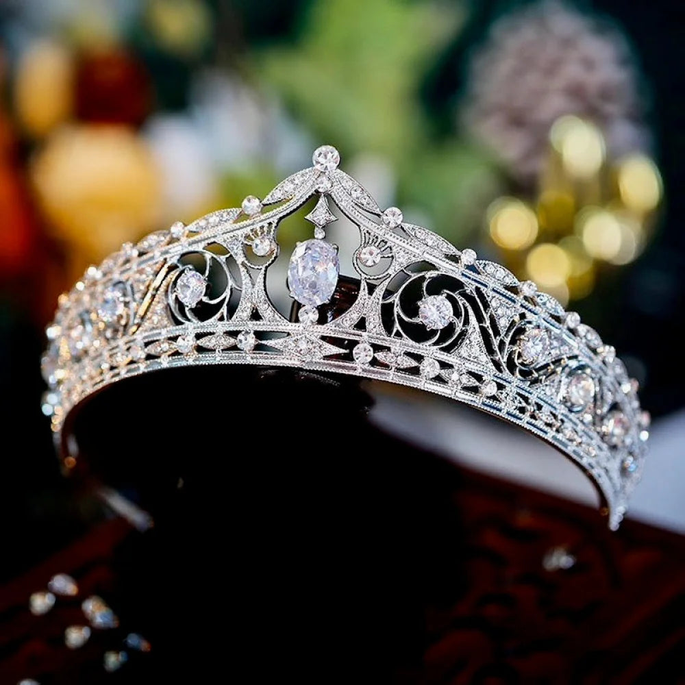 Royal Glamour Tiara By Monica