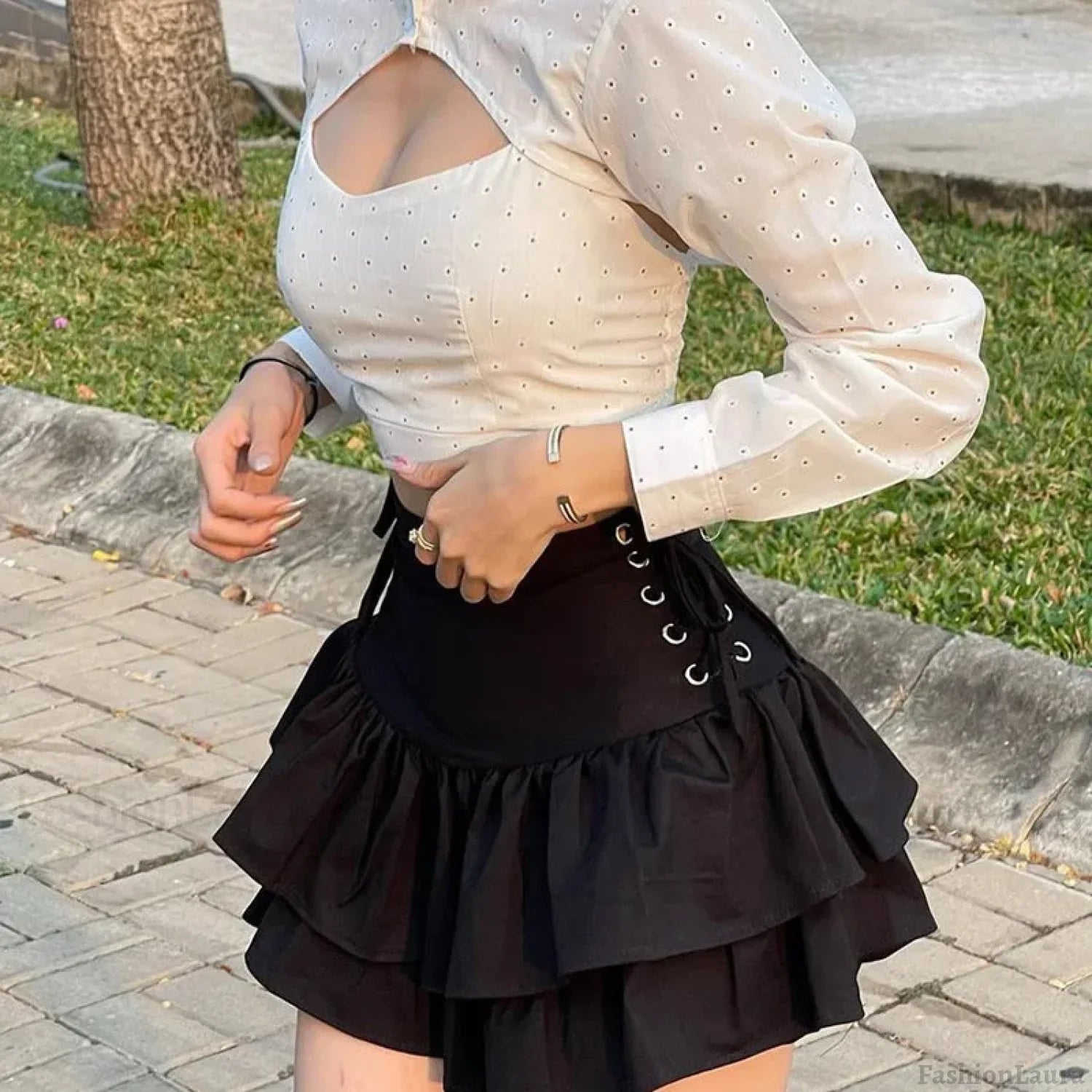 Sexy Japanese Harajuku Girls Sweet Lace Plaid High Waist Pleated Gothic Cute Skirt