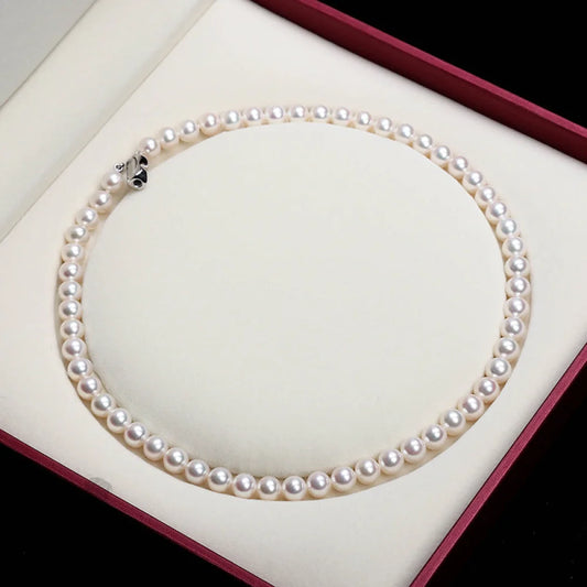 Sophisticated Pearl Necklaces White