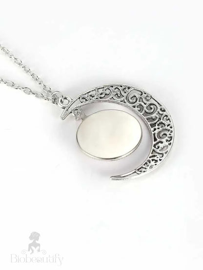 Starry Sky Round Moon Pendant Necklace