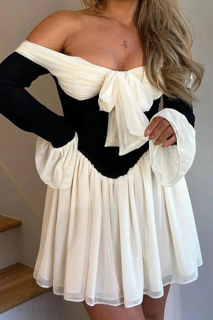 Strapless Backless Pleated Long Sleeve Mini Dress