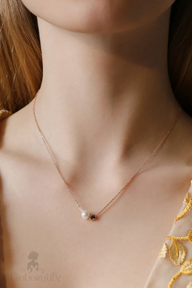 Sweet Heart Pearl Necklace