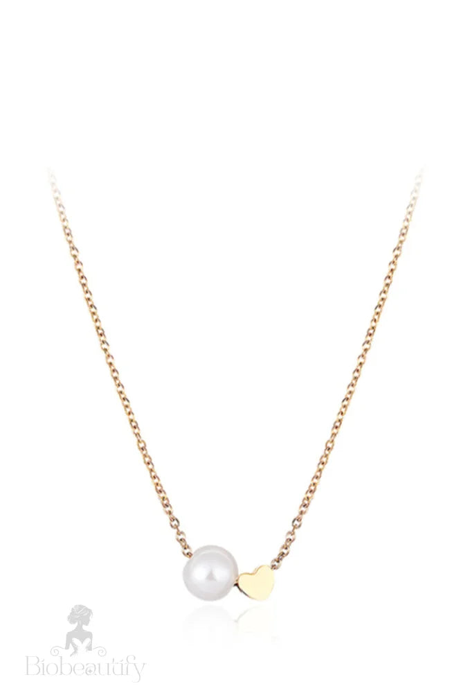 Sweet Heart Pearl Necklace Gold