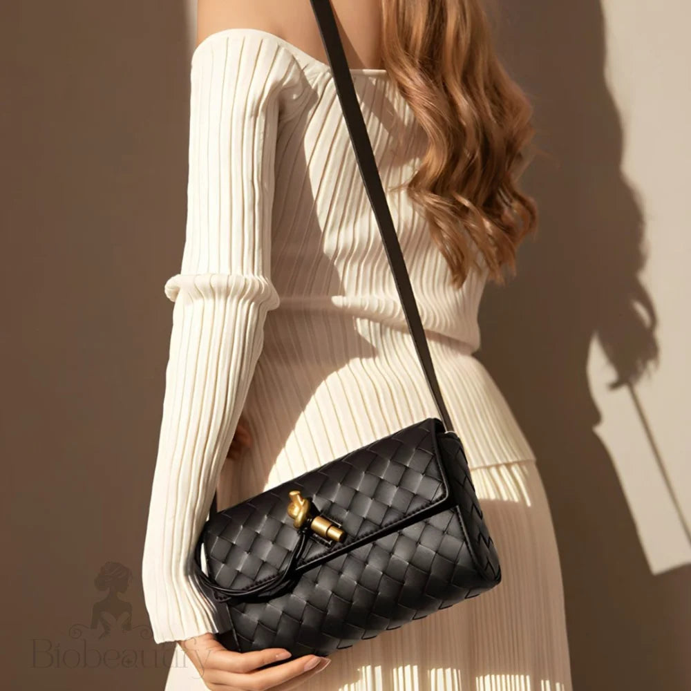 Therese Crossbody