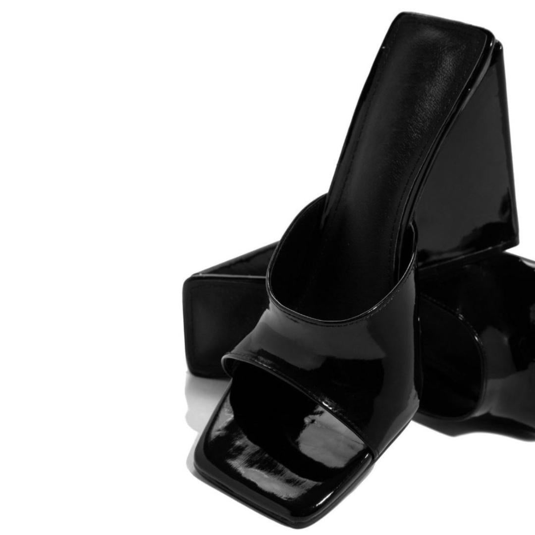Margo Black Heels 8 /