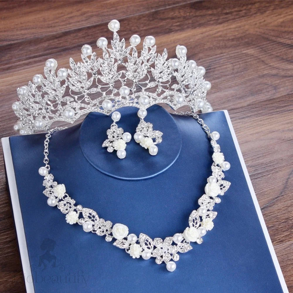 Tosca Bridal Tiara With Pearls And Crystals