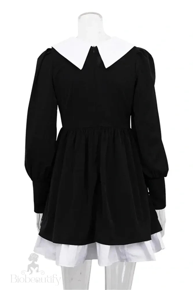 Vintage Mini Dress With Turn-Down Collar